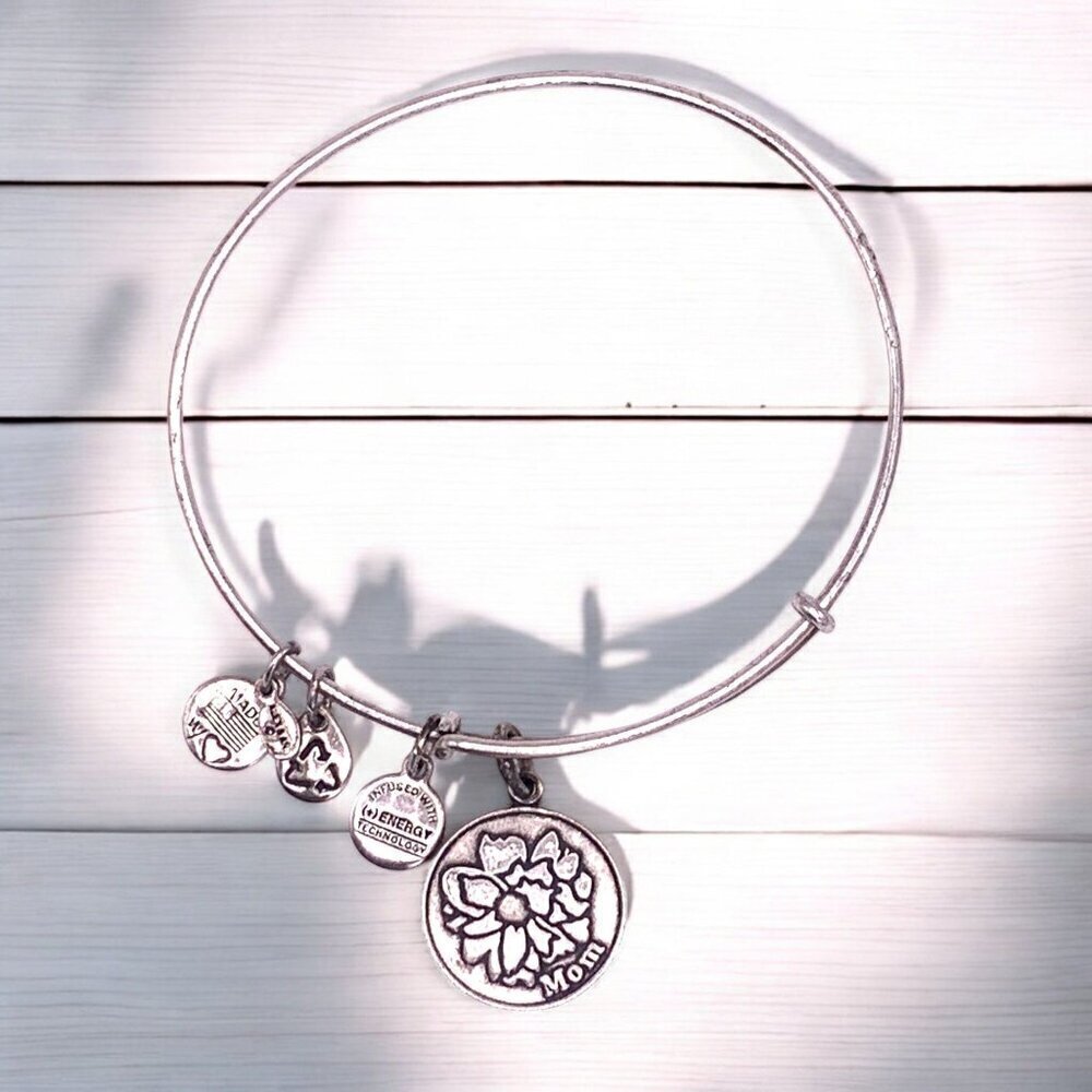 Alex And Ani Silver Mom Flower Charm Bangle Bracelet Silver Finish Expandable